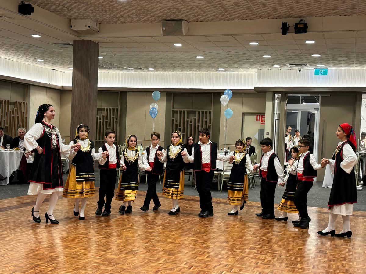 Greek-dancing-Kogarah-Lessons